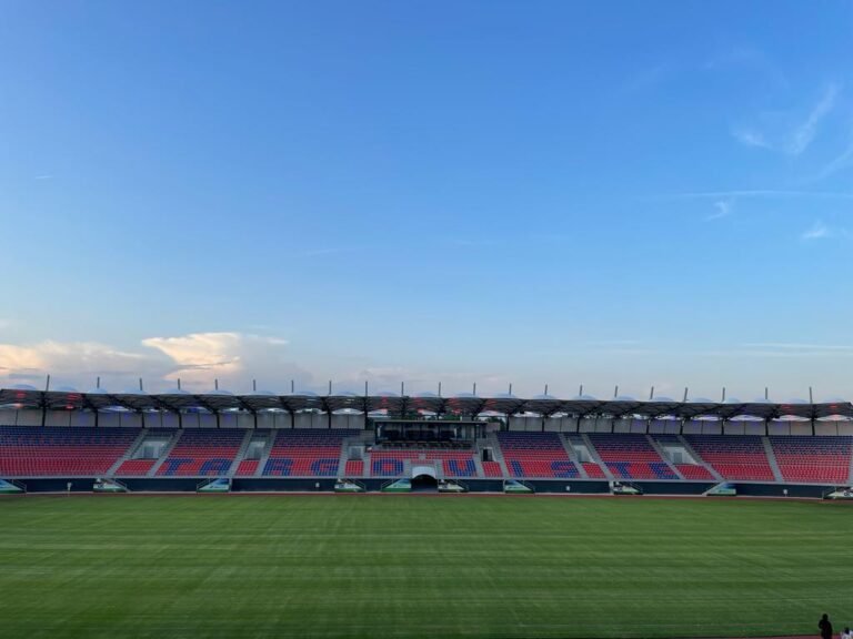 Stadionul Eugen Popescu Targoviste. Photo by EQYNews.ro.