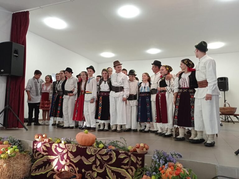 Românii și polonezii s-au întâlnit să celebreze folclorul autentic la Negreni Cluj!