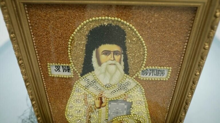 Azi, este Sfântul Nectarie! Ce minuni a făcut și ce maladie cumplită vindecă?