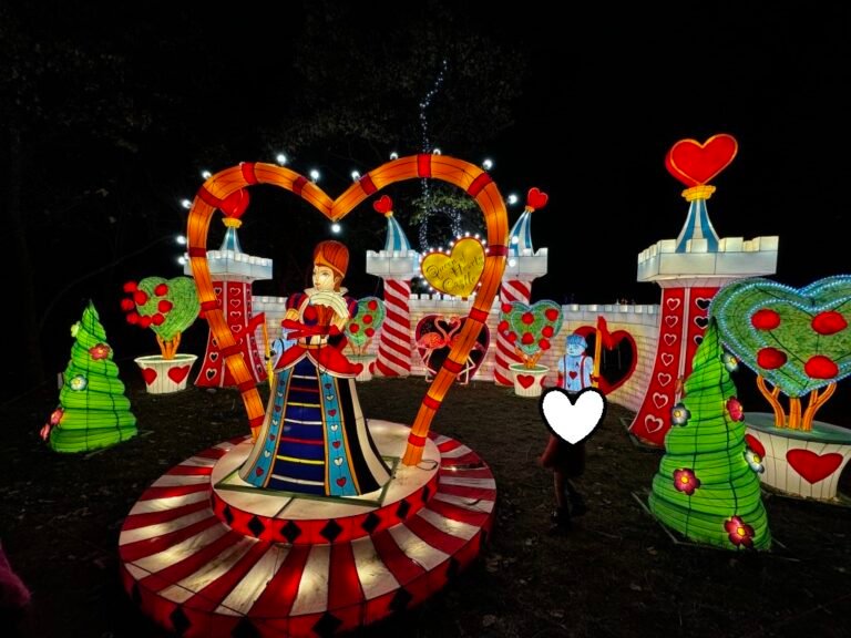 Lumina Park pregătește trei zile de Halloween la Grădina Botanică