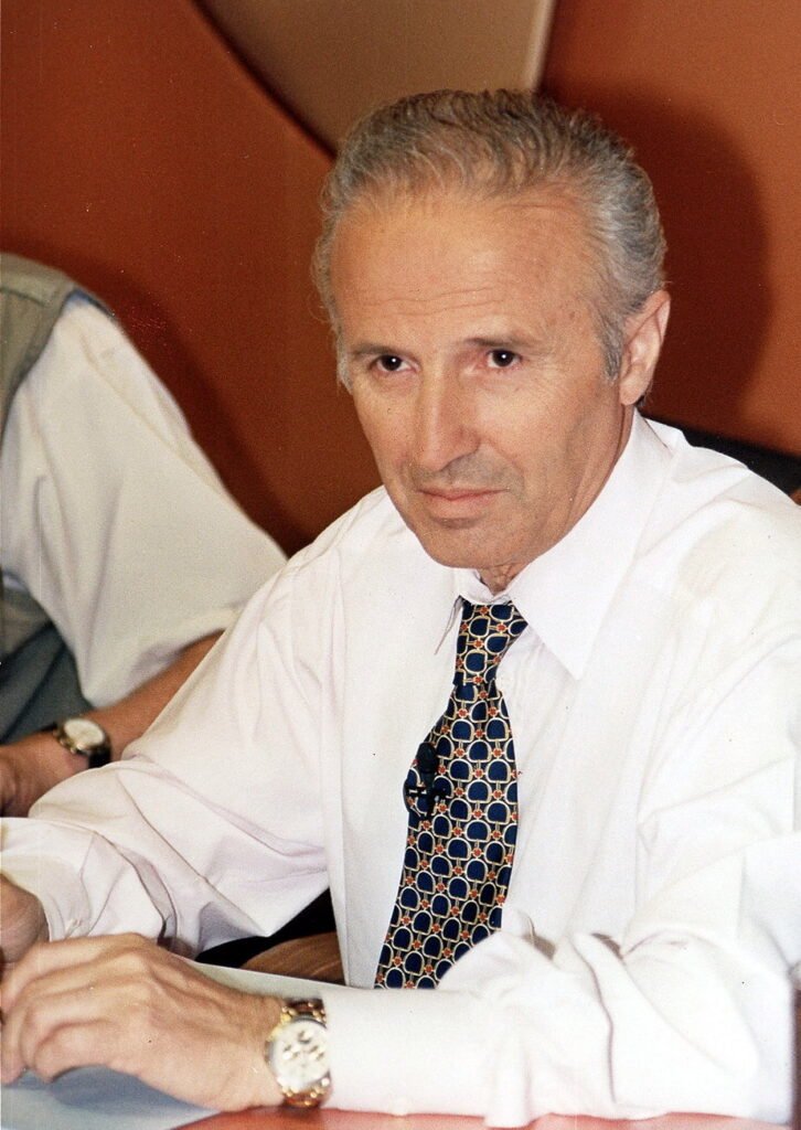 Dumitru Tinu, 21 ani de la moarte