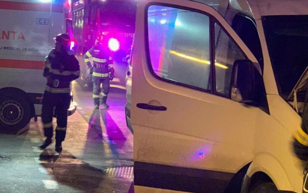 6 victime la Arad, după un accident al unui microbuz!
