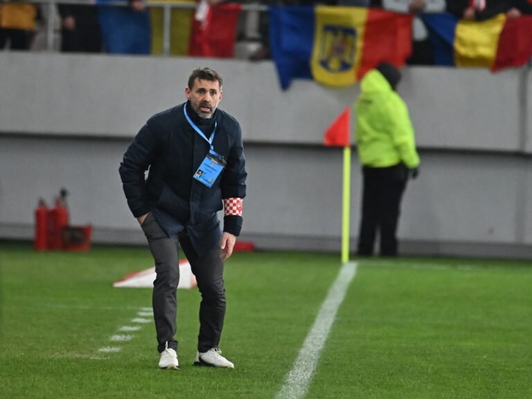 Dinamo redevine lider! Victorie cu 2-0 împreună cu trei goluri anulate