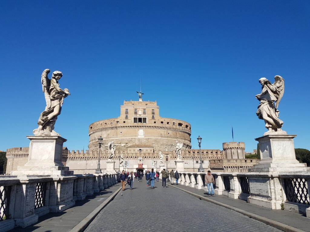 Explozia de la Roma! Un român din Dolj printre răniți!
