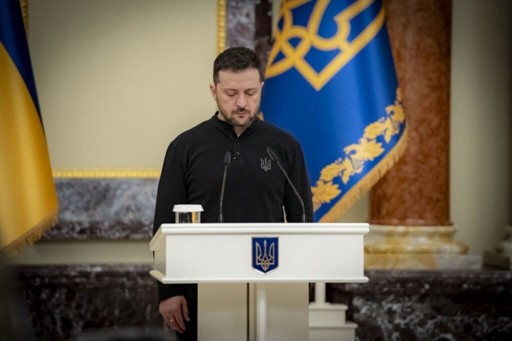 Zelenski îl acuză pe Trump că încearcă să forțeze capitularea Ucrainei