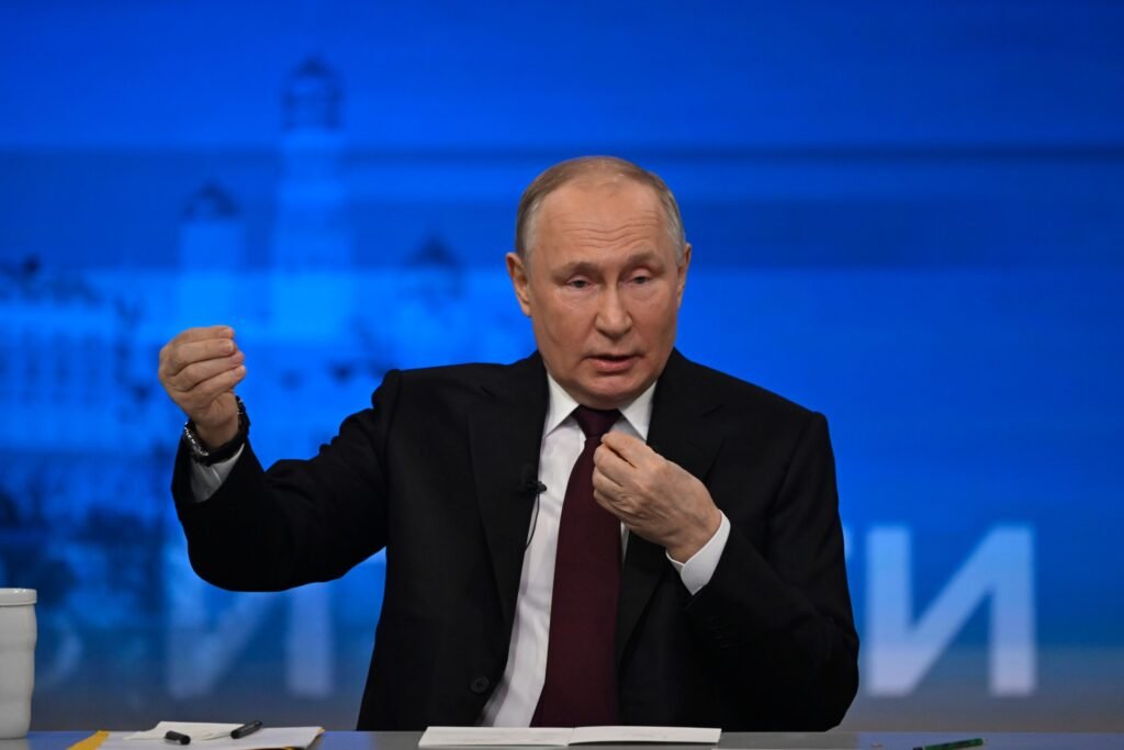 Vladimir Putin îl numește pe Elon Musk „un geniu adevărat”