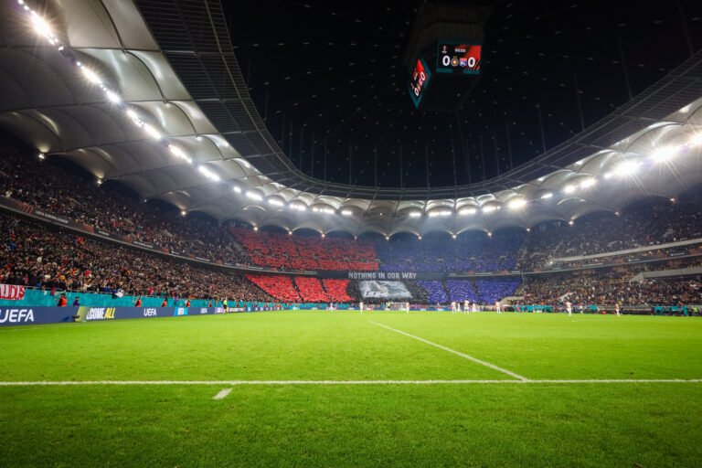 FCSB l-a transferat pe Aymen Boutoutaou de la Sochaux pentru 1,35 milioane de euro