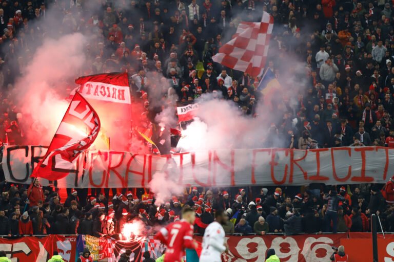 Derby-ul Dinamo-FCSB a debutat efervescent!
